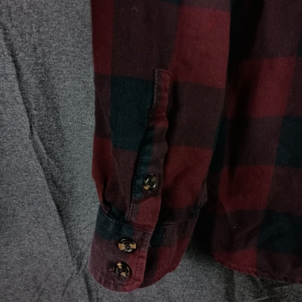 Vans Plaid  Flannel Shirt Classic Fit Mens L Red Black Grunge Skater 90s - Picture 10 of 10